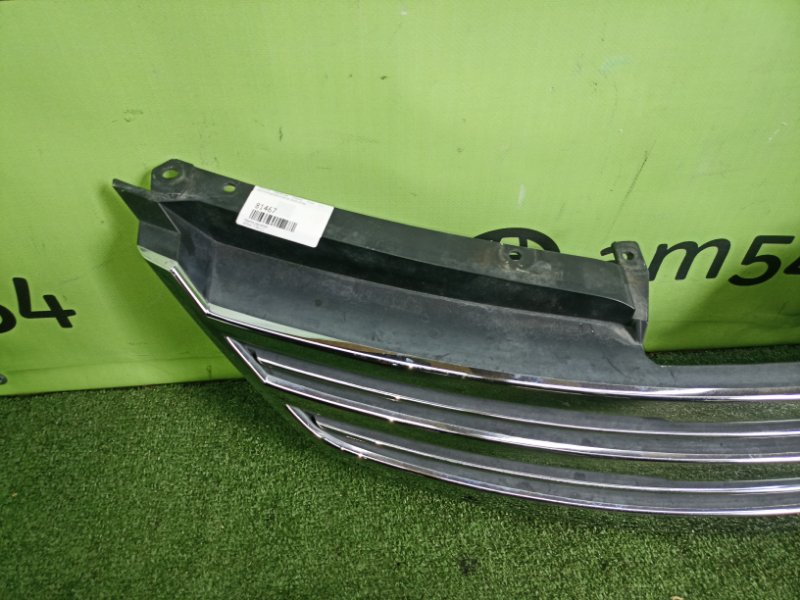 Решетка радиатора TIIDA C11