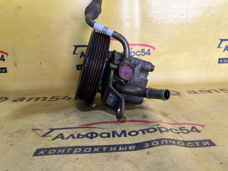 Гидроусилитель CEDRIC Y34 VQ25DD
