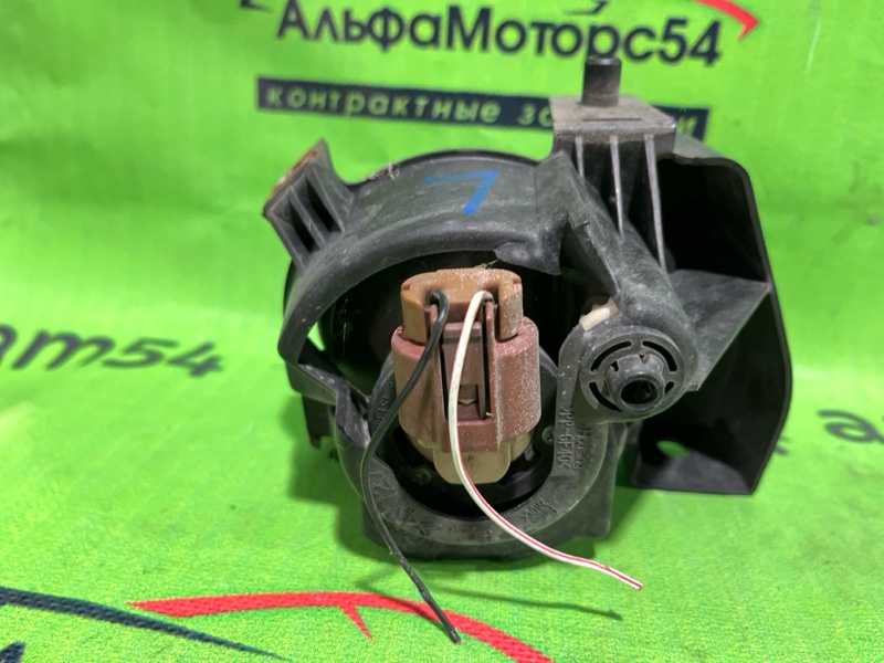 Туманка передняя левая FORESTER SG5