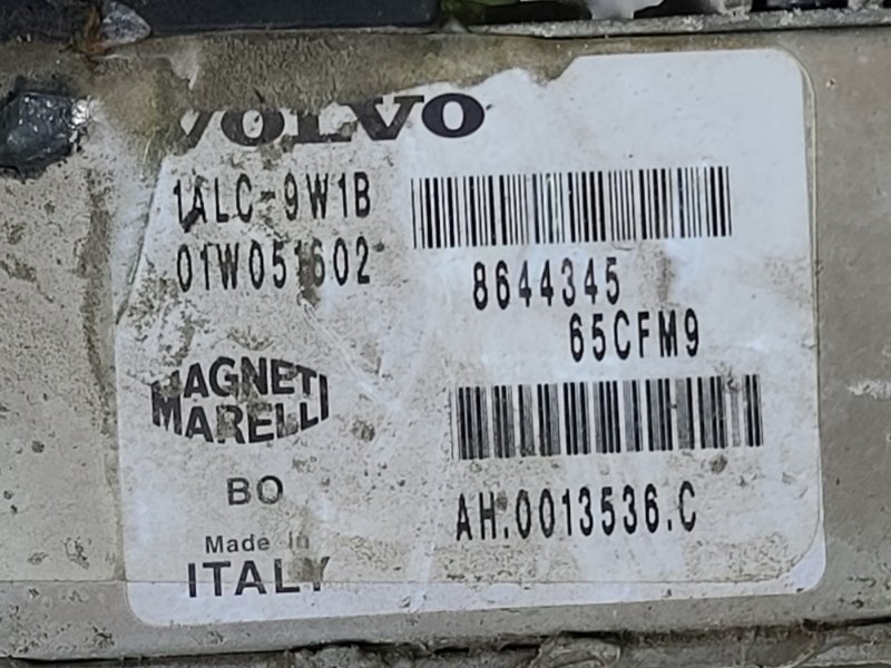 Дроссельная заслонка V50 MW66 B5244S