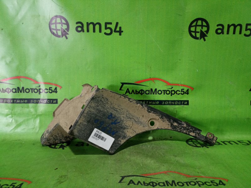Подкрылок задний правый TOYOTA IST NCP61 52591-52090 контрактная