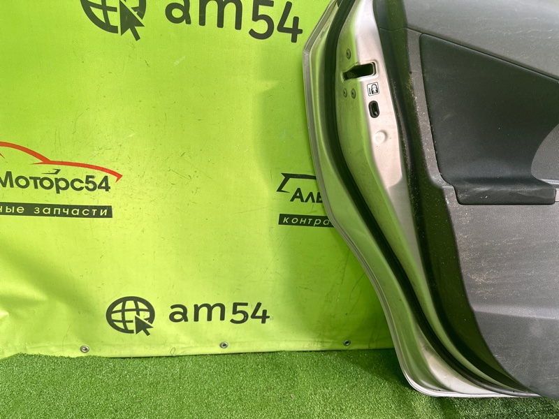 Дверь задняя левая RACTIS NCP125