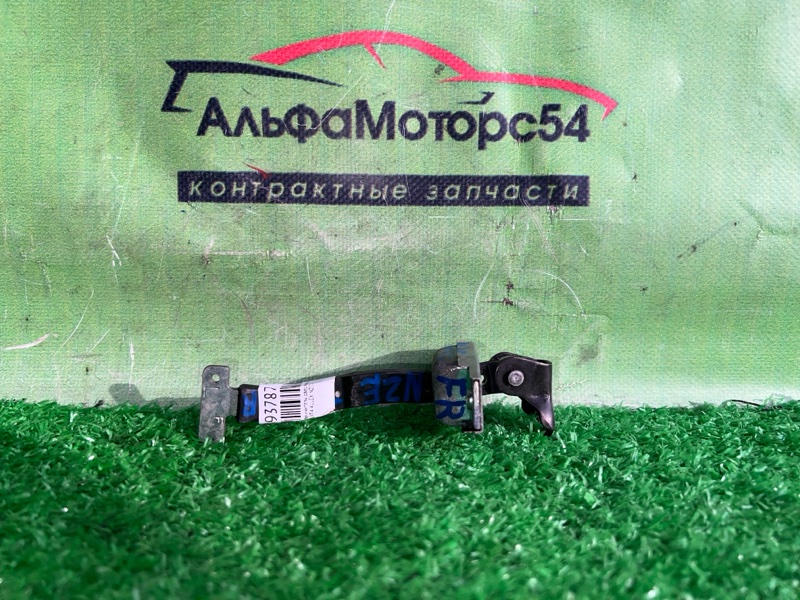 Ограничитель двери передний правый TOYOTA ALLEX NZE121 6861012160 контрактная