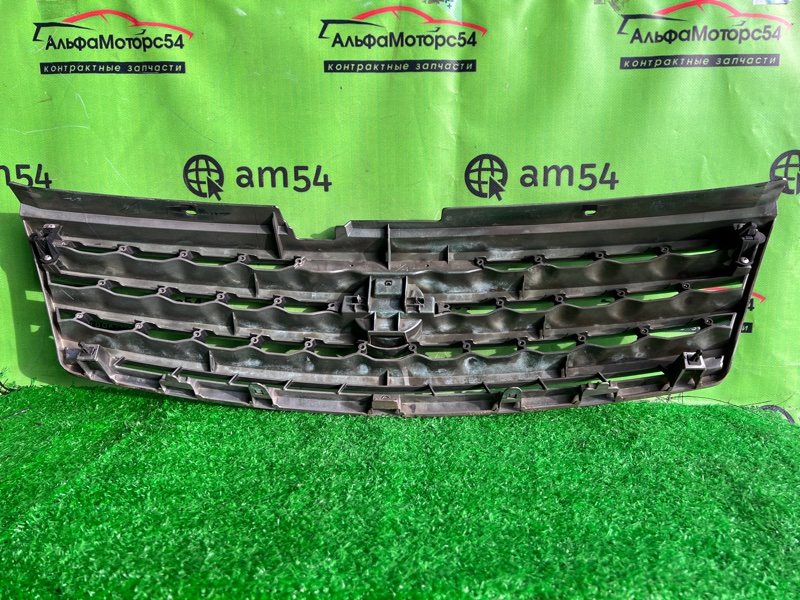 Решетка радиатора FUGA Y50