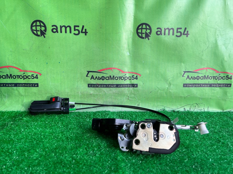 Замок двери передний правый TOYOTA ALLEX NZE121 69030-12440 контрактная