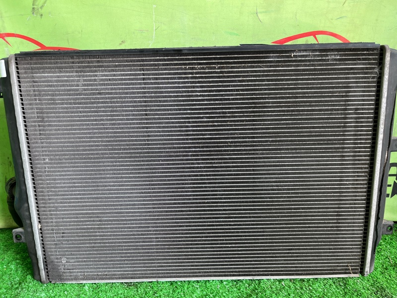 Радиатор основной A3 8P AXX