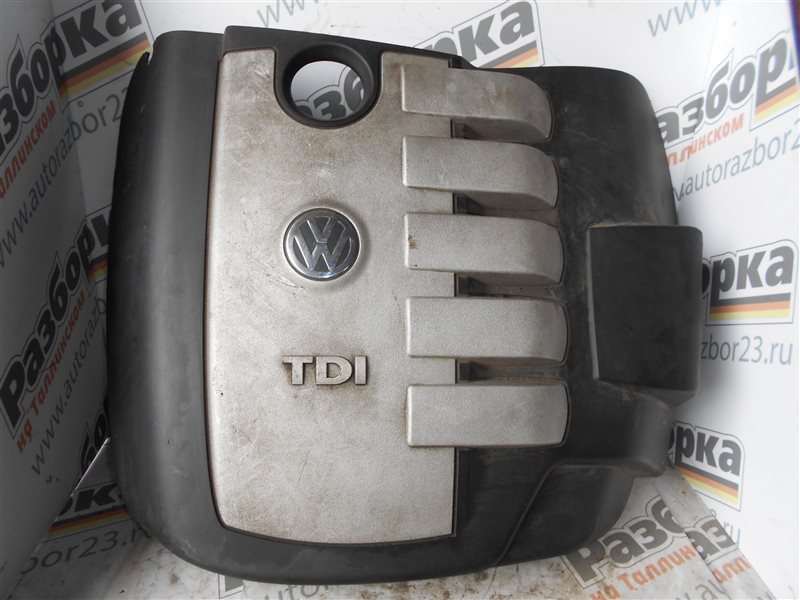 Крышка двигателя Volkswagen Touareg 7LA BAC 2003