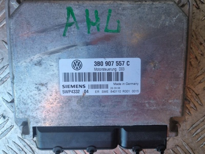 Блок управления двигателем эбу Volkswagen Passat B5 AHL 1998