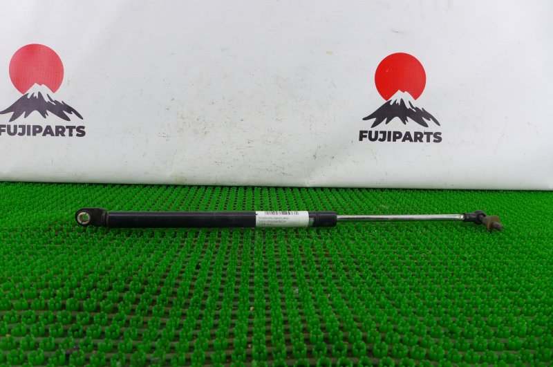 Запчасть амортизатор двери багажника Suzuki Jimny 2000 JB23W K6A 81800-81812 контрактная Амортизатор двери багажника Suzuki Jimny 2000 JB23W K6A 81800-81812 контрактная