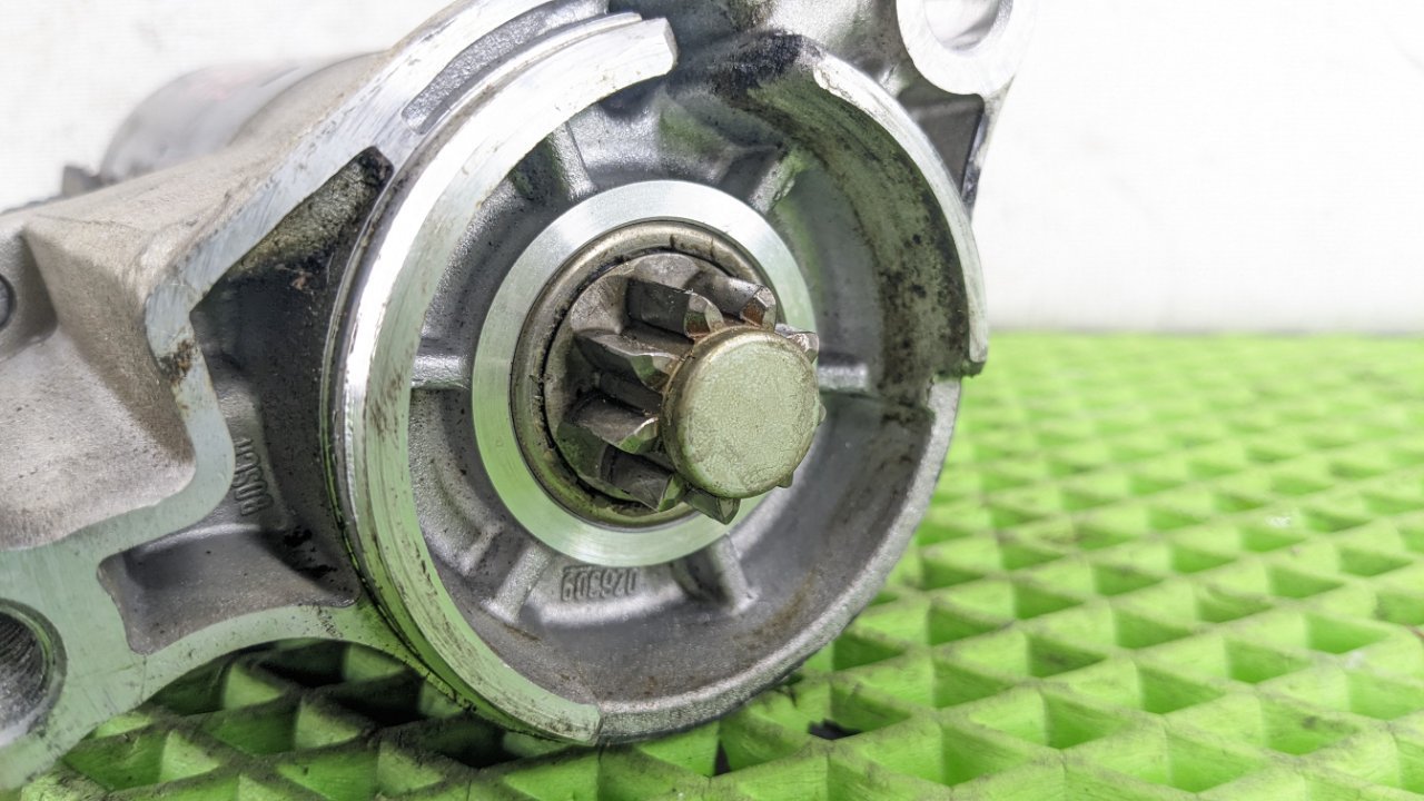 Стартер Volkswagen Touareg 7LZ9D BHK