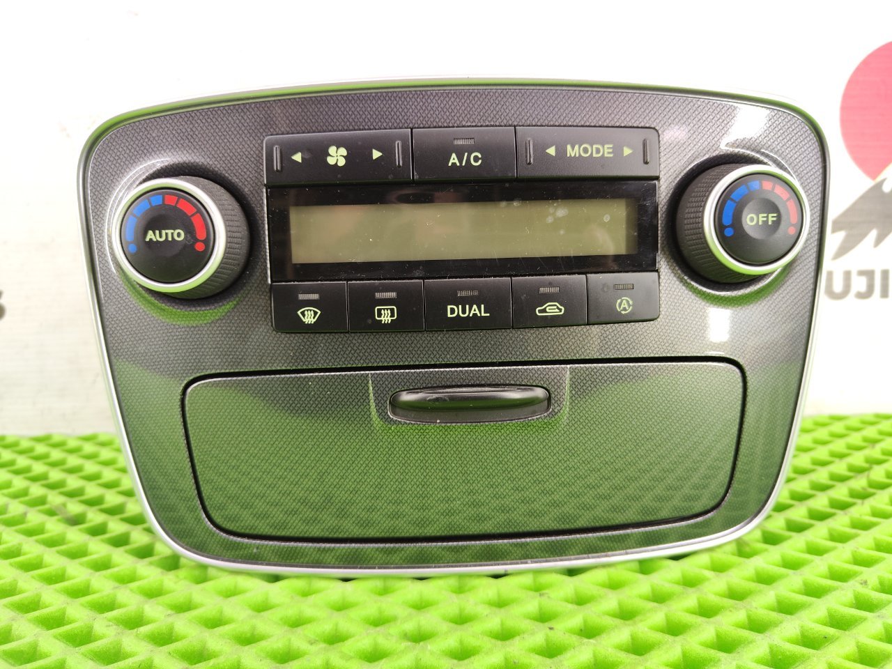 Блок управления климат-контролем Hyundai Sonata 2006 NF24 G4KC 972503kxxx контрактная