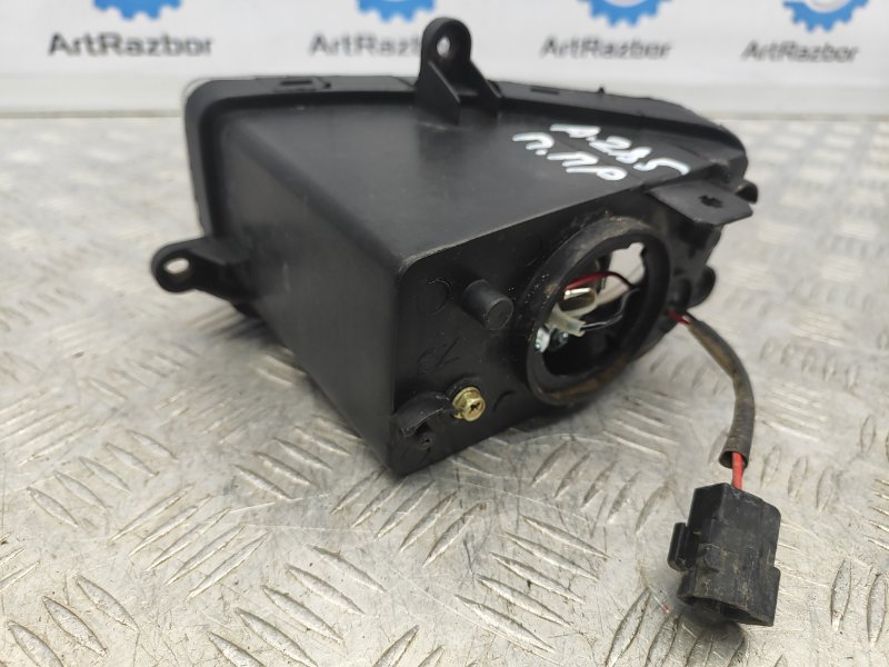 Фара противотуманная правая передняя Hover 2007 2.4 4G64S4M 128 л.с