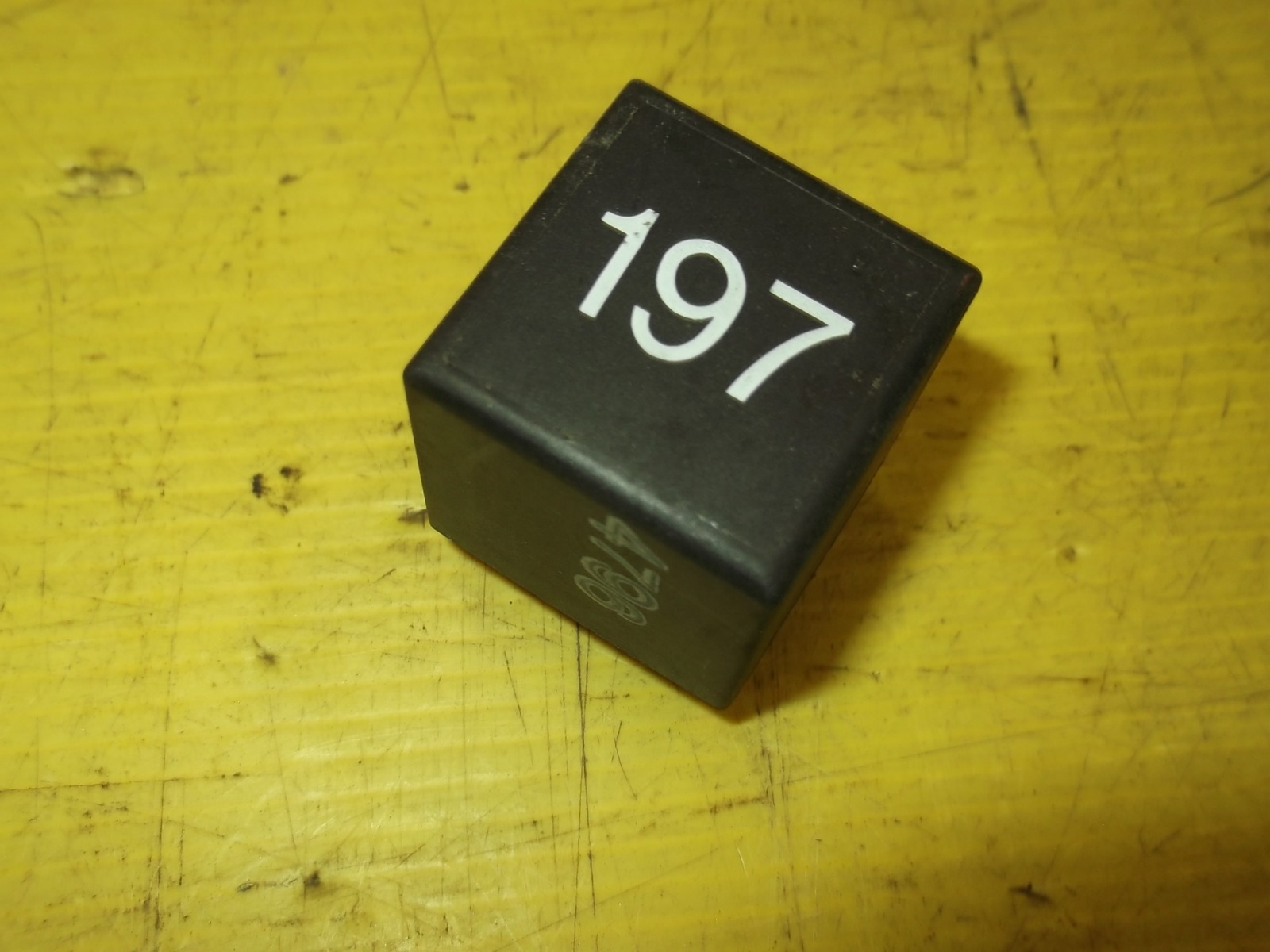 Пассат б5 реле стеклоочистителя фото