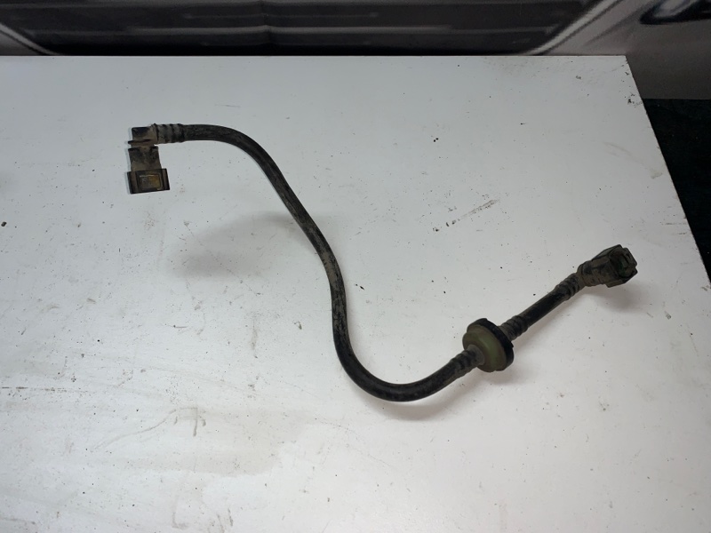 Трубка вакуумного усилителя тормозов Peugeot Partner B9 9681352880 Б/У