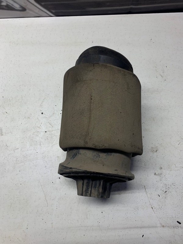 Подушка пневмоподвески Mercedes R W251 M272 321 Б/У