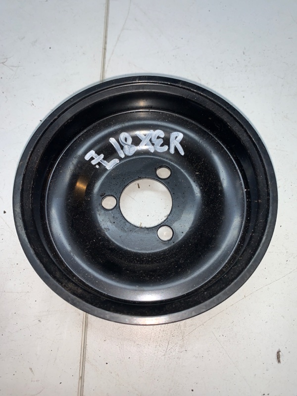 Шкив помпы Opel Astra H 1.8 Z18XER 321 Б/У