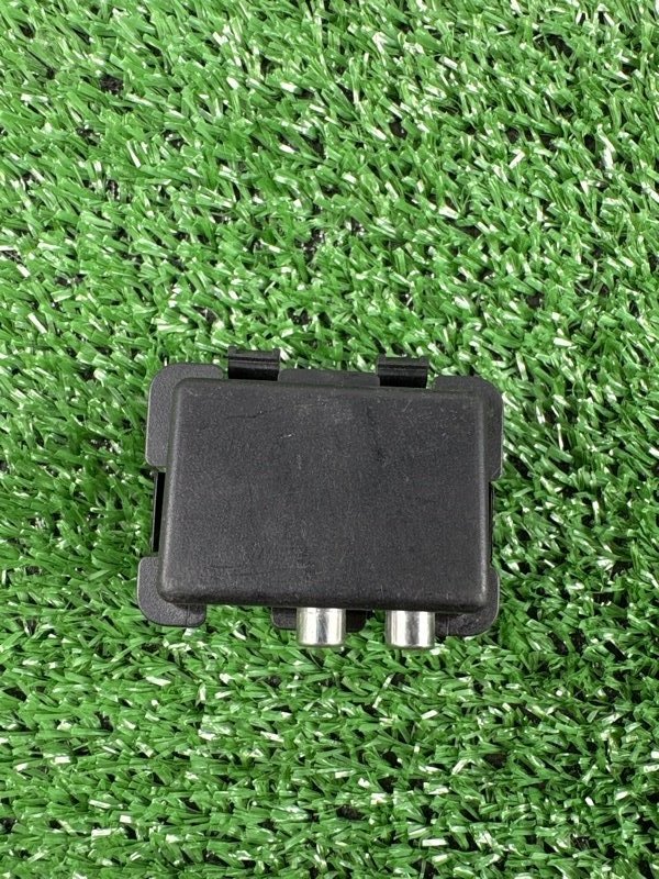 Разъем AUX 308 2010 T7 1.6 EP6