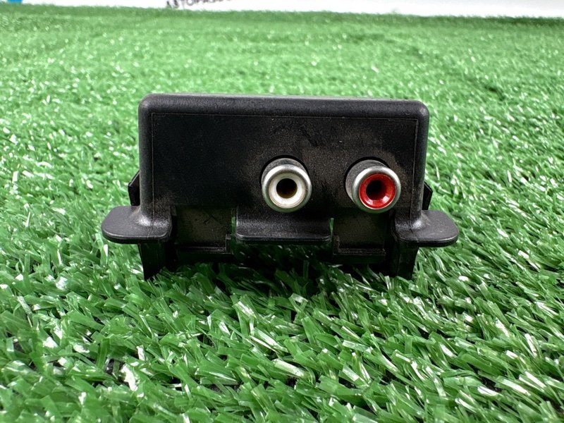 Разъем AUX Peugeot 308 T7 1.6 EP6