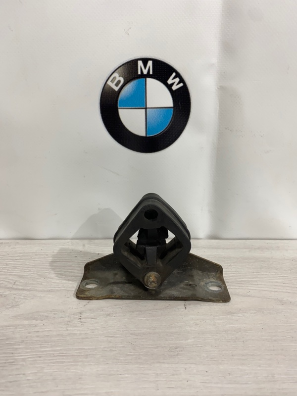 Подушка глушителя BMW 750i 2008 E65 N62B48 18207508087 контрактная