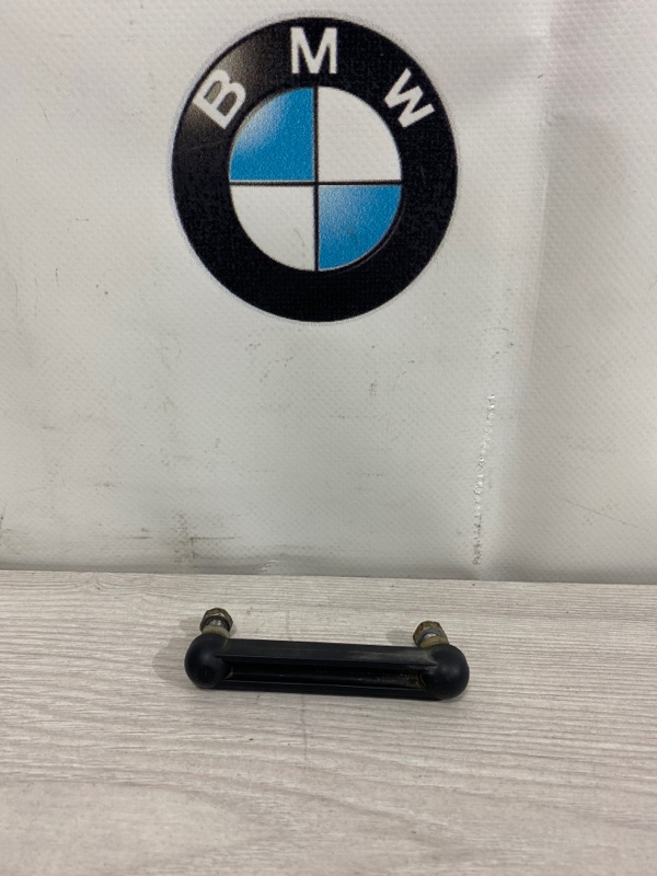 Рычаг датчика величины дорожного просвета BMW 745i E65 N62b44