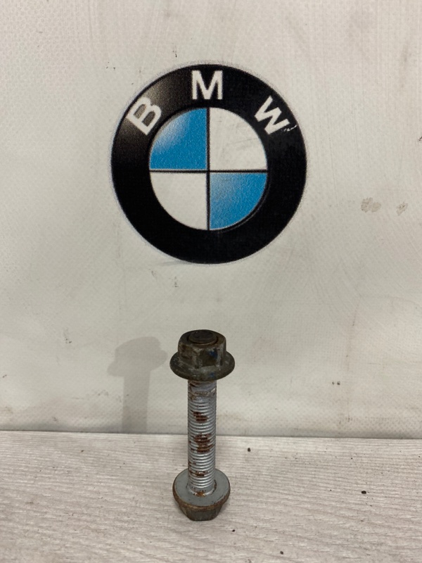 Болт подвески задний BMW X5 xDrive35i 2011 E70 N55B30A 07119906093 контрактная