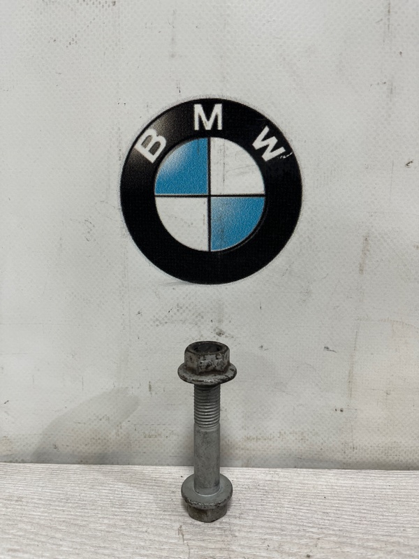 Болт подвески задний BMW 320i 2012 F30 N20B20B 07119906489 контрактная