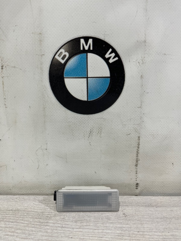 Плафон подсветки салона BMW X5 3.0sd 2008 E70 M57D30(306D5) 63316972605 контрактная