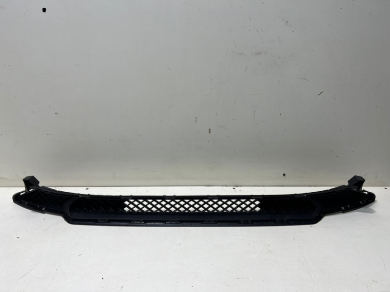 Решетка бампера передняя Hyundai Solaris 2020- 2 86561H5500 новая