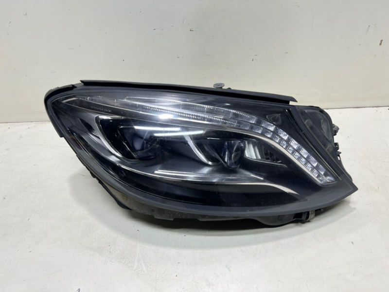 Запчасть фара передняя правая MERCEDES-BENZ S 2013-2017 222 A2229060802 Б/У Фара передняя правая MERCEDES-BENZ S 2013-2017 222 A2229060802 Б/У