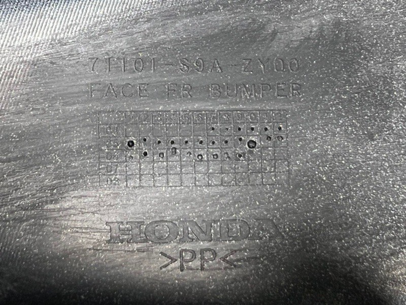 Бампер передний CR-V 2002-2005 2 Бампер передний CR-V 2002-2005 2