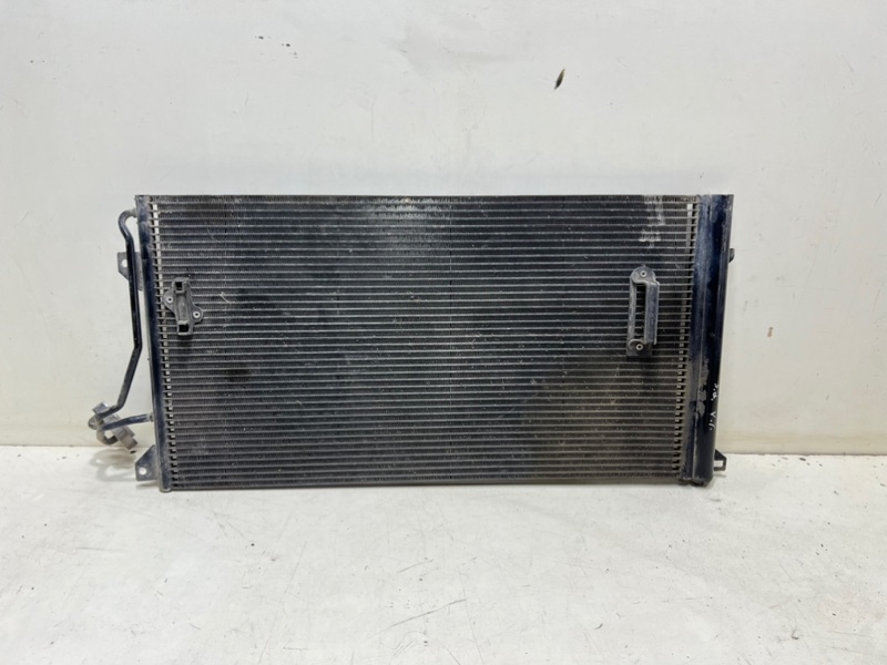 Радиатор кондиционера передний Volkswagen Touareg 2002 1 4L0260401A Б/У