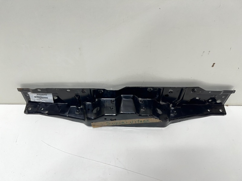 Накладка на рамку радиатора передняя GRAND VITARA 2005-2016 2