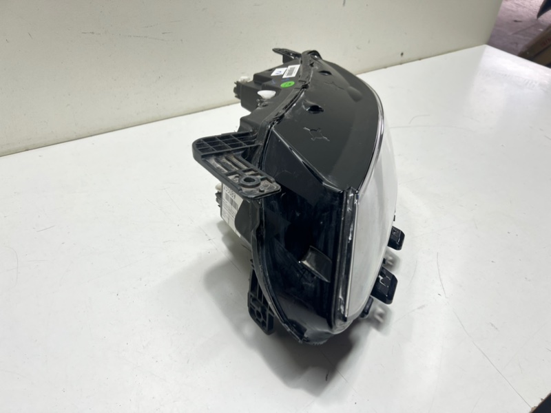 Фара передняя левая Geely Coolray sx11
