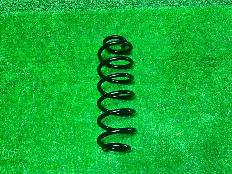 Пружина подвески задняя Polo 2009- 5 Пружина подвески задняя Polo 2009- 5