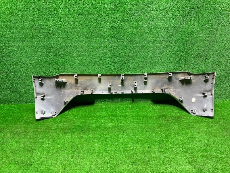 Накладка двери багажника задняя Coolray 2023- sx11