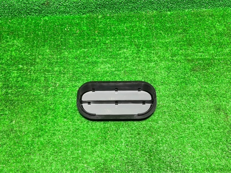 Решетка вентиляционная задняя Volkswagen Polo 2009-2020 5 6RD819465A новая