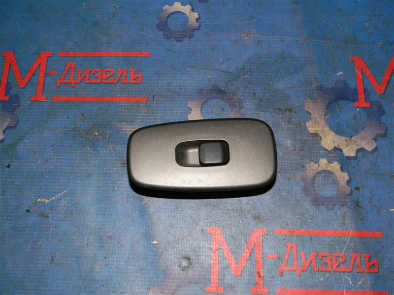 Кнопка стеклоподъемника Toyota Altezza SXE10 3S-GE 2001 задняя левая