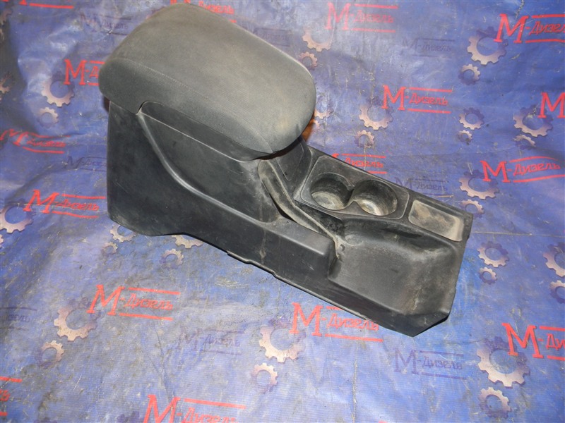 Подлокотник Mitsubishi L200 Подлокотник Mitsubishi L200
