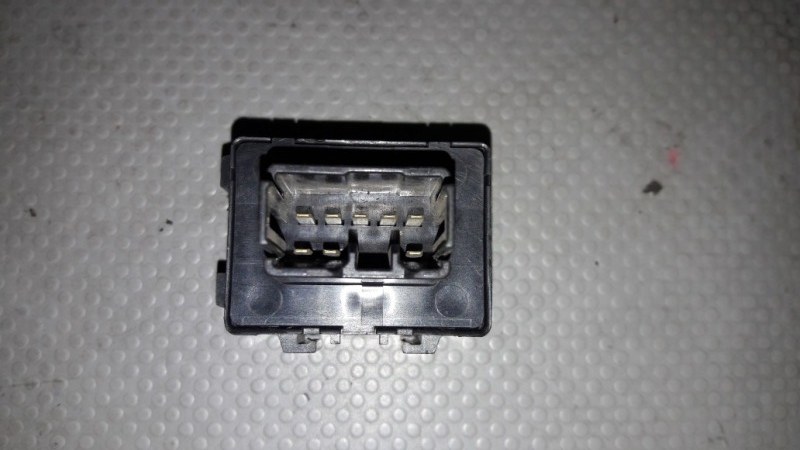 Реле SWIFT ZC11S K12B Реле SWIFT ZC11S K12B