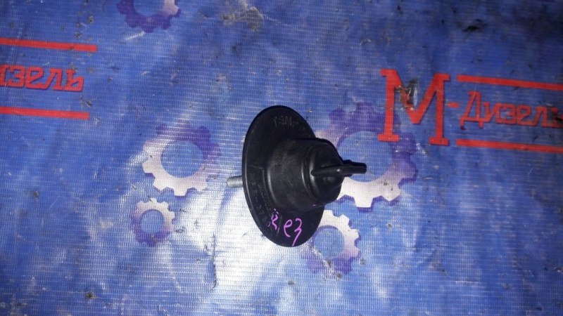 Запчасть кронштейн запасного колеса HONDA CR-V 2009 RE3 K24A 74652SDA003 контрактная Кронштейн запасного колеса HONDA CR-V 2009 RE3 K24A 74652SDA003 контрактная