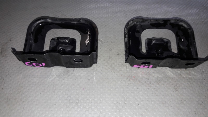 Кронштейн заднего бампера задний FIT GD1