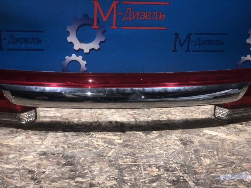 Вставка в крышку багажника задняя HONDA STEPWGN RG1 R20A