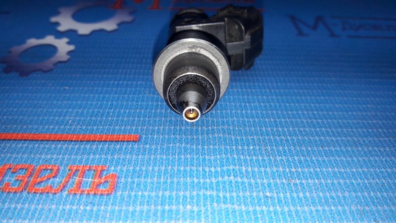 Форсунка HR-V 2001 GH4 D16A