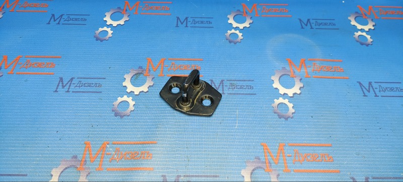 Петля замка багажника HR-V 2001 GH4 D16A