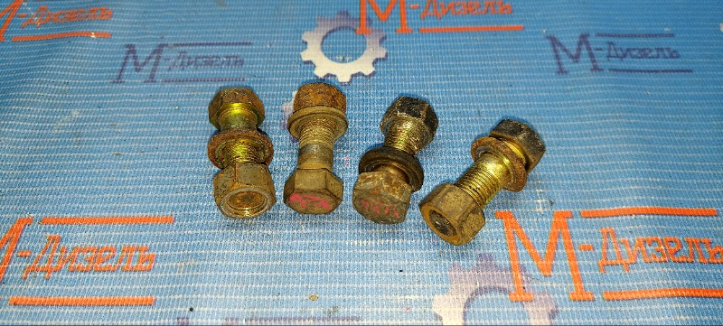 Болт MITSUBISHI PAJERO 1995 V26W 4M40-T MB896988 контрактная