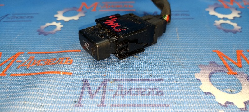 Кнопка обогрева заднего стекла TOYOTA IPSUM SXM10 3S-FE