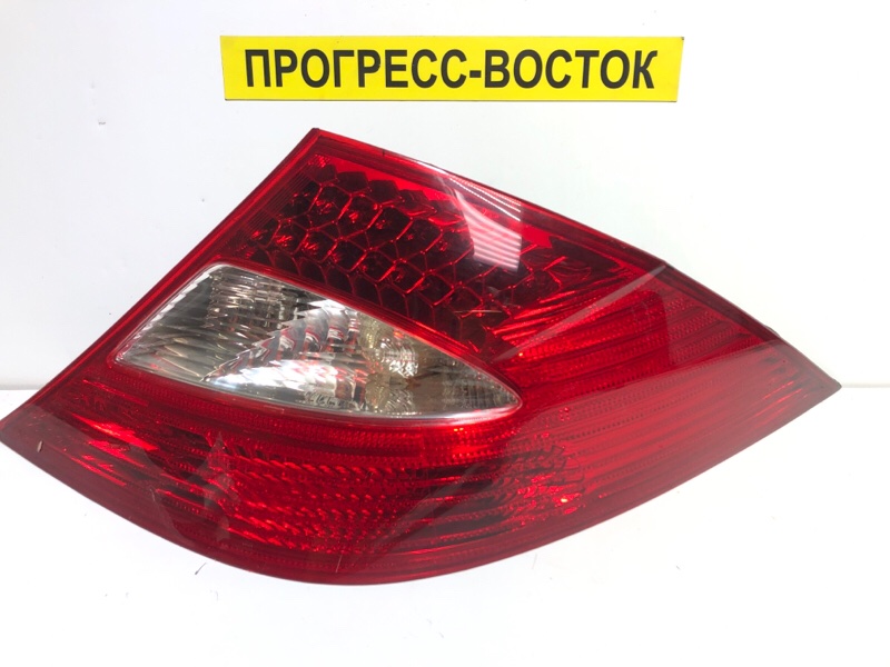 Стоп правый Mercedes-Benz CLS-Class C219 A2198200264 контрактная