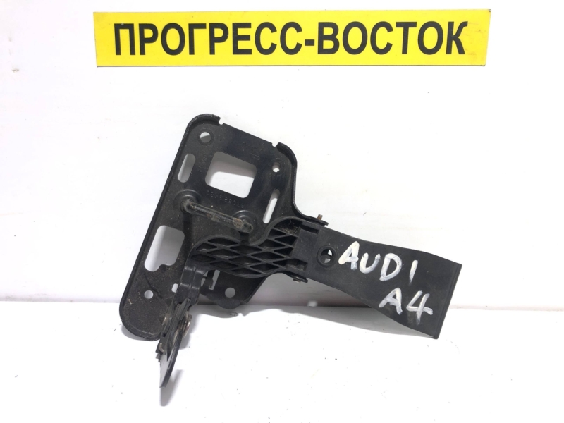 Крюк замка капота Audi A4 8K контрактная