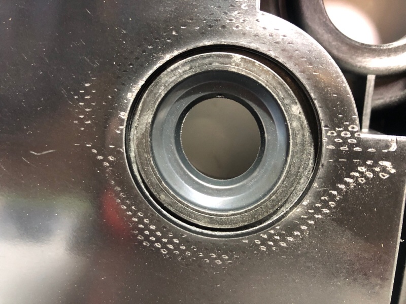 Клапанная крышка Wingroad WFY11 QG18DE