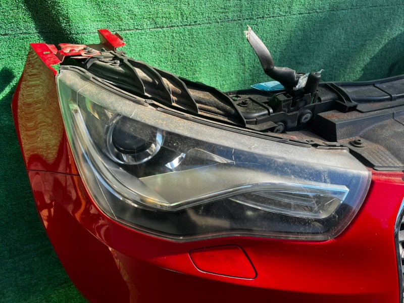 Nose cut Audi A1 8X CAX